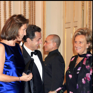 NICOLAS SARKOZY ET SA FEMME CECILIA ARRIVENT A LA RECEPTION DONNEE A L'OCCASION DE LA VISITE DU ROI DU CAMBODGE, NORODOM SIHAMONI, EN FRANCE  NICOLAS SARKOZY AND WIFE CECILIA ARRIVE AT THE OFFICIAL DINNER ORGANISED DURING KING NORODOM SIHAMONI OF CAMBODIA STATE VISIT IN FRANCE 