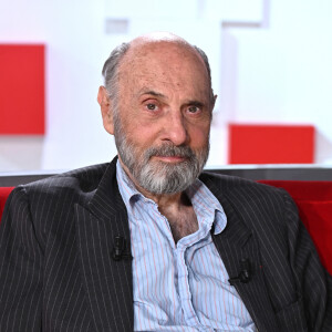 Guy Marchand s'est éteint paisiblement à 86 ans
Exclusif - Guy Marchand - Enregistrement de l'émission Vivement dimanche au studio Gabriel, presentée par Michel Drucker.