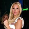 Paris Hilton sort dans un restaurant italien avec ses parents et son boyfriend Doug Reinhardt, pour l'anniversaire de sa maman Kathy, jeudi 11 mars, à West Hollywood.