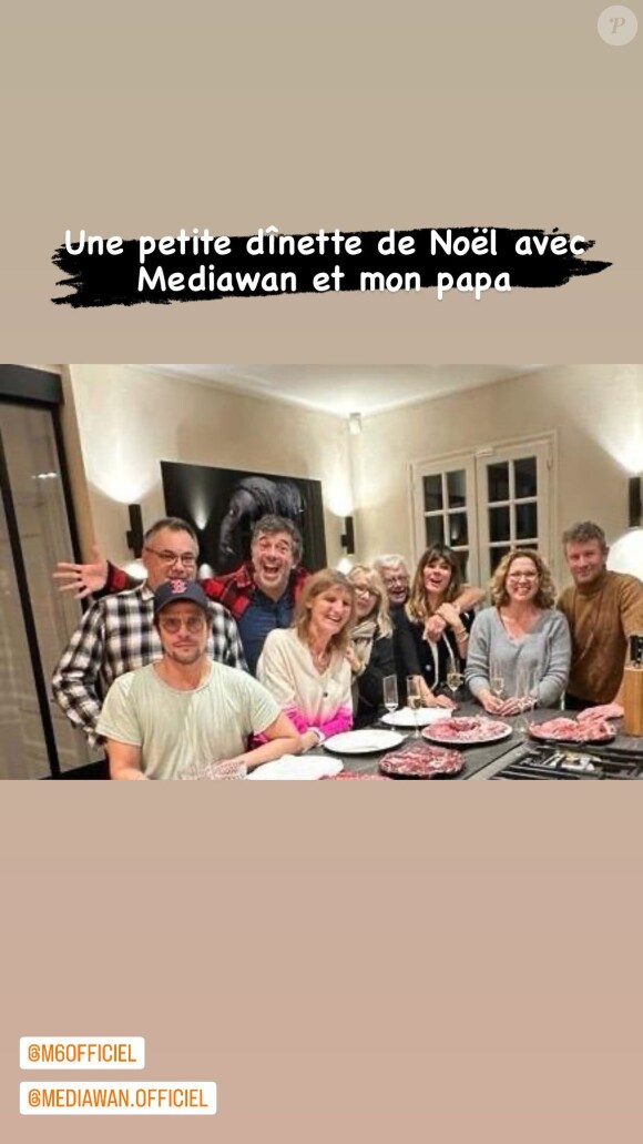 Stéphane Plaza partage un "dîner de Noël" avec son père et l'équipe de Mediawan, producteur de ses émissions.