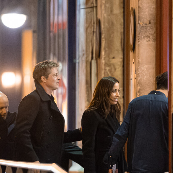 Exclusif - Brad Pitt et Ines De Ramon à Paris le samedi 16 décembre. @ Diggzy/Jesal/Splash News/ABACAPRESS.COM