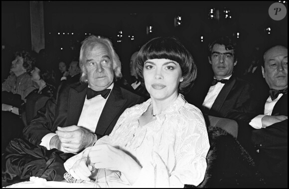 Archive - Johnny Stark, Mireille Mathieu à la première de Tino Rossi au Casino de Paris en 1982.