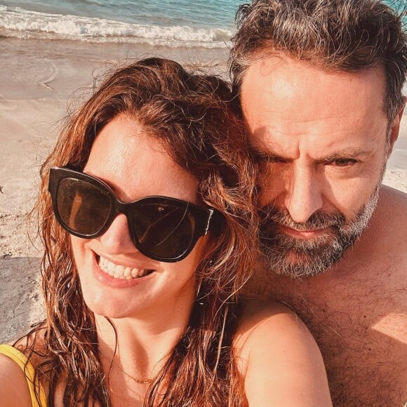 Il est président de la Mutuelle générale de l'Éducation nationale (MGEN).
Marlène Schiappa en vacances avec son compagnon Matthias Savignac à Cuba pour les vacances de Noël 2023.