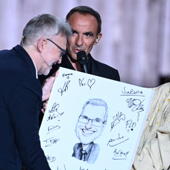 Exclusif - Laurent Ruquier, Nikos Aliagas, Peri Cochin - Surprises - Enregistrement de l'émission "La chanson secrète", présentée par N.Aliagas et diffusée le 29 décembre sur TF1 © Guillaume Gaffiot-Cyril Moreau / Bestimage 