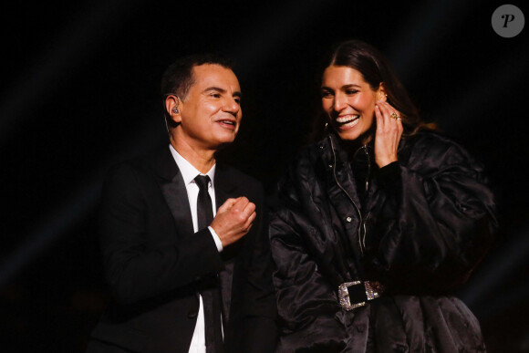 Et Laury Thilleman et Laurent Luyat notamment 
Exclusif - Laury Thilleman et Laurent Luyat - Emission "La grande soirée du 31 de Paris", diffusée le 31 décembre sur France 2. Champs Elysées. © Christophe Clovis / Jack Tribeca / Bestimage 