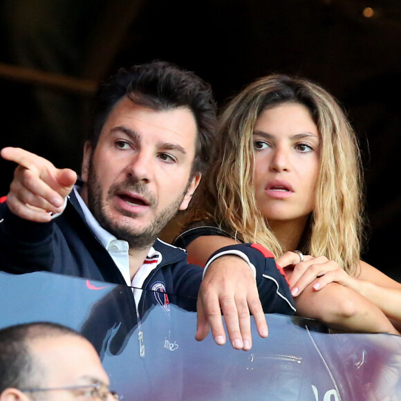 Michaël Youn et Isabelle Funaro - 35e journée du championnat de France de football, au Parc des Princes, entre le PSG et Valenciennes à Paris.