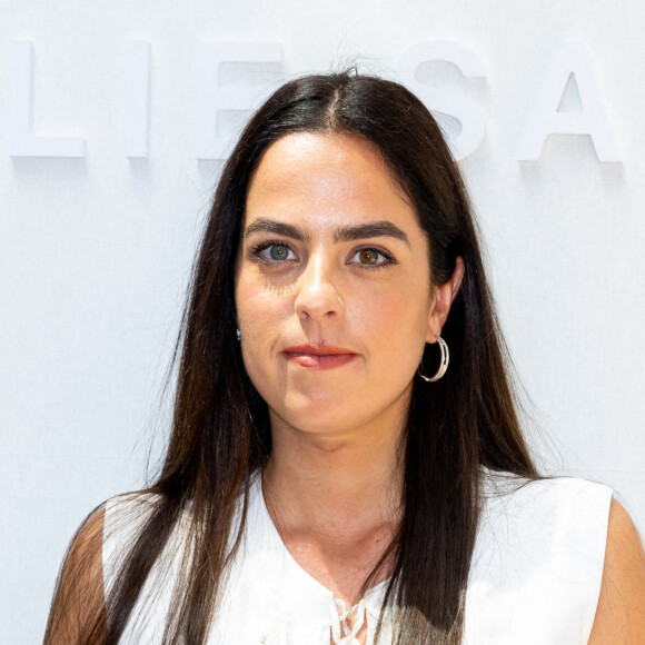 Si elle n'a pas publiquement réagi au travers d'un média, Anouchka Delon l'a fait subtilement sur Instagram
Anouchka Delon au photocall du défilé de mode Haute-Couture automne-hiver 2022-2023 "Elie Saab" au Carreau du Temple à Paris, France, le 6 juillet 2022. © Olivier Borde/Bestimage 