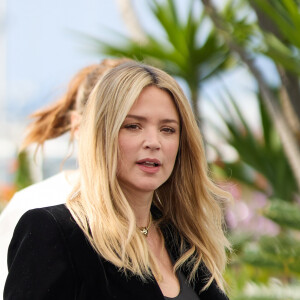 Virginie Efira (enceinte) au photocall de "L'amour et les forêts (just the two of us)" lors du 76ème Festival International du Film de Cannes, le 24 mai 2023. © Moreau/Jacovides/Bestimage 