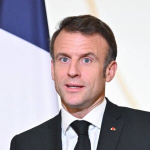 Emmanuel Macron lors de la traditionnelle dégustation de la galette des rois au palais de l'Elysée. Le vendredi 5 janvier 2024 à Paris, France © Jacques Witt/Pool/Bestimage