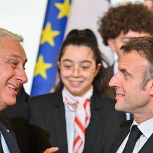 Stephane Layani et Emmanuel Macron lors de la traditionnelle dégustation de la galette des rois au palais de l'Elysée. Le vendredi 5 janvier 2024 à Paris, France © Jacques Witt/Pool/Bestimage