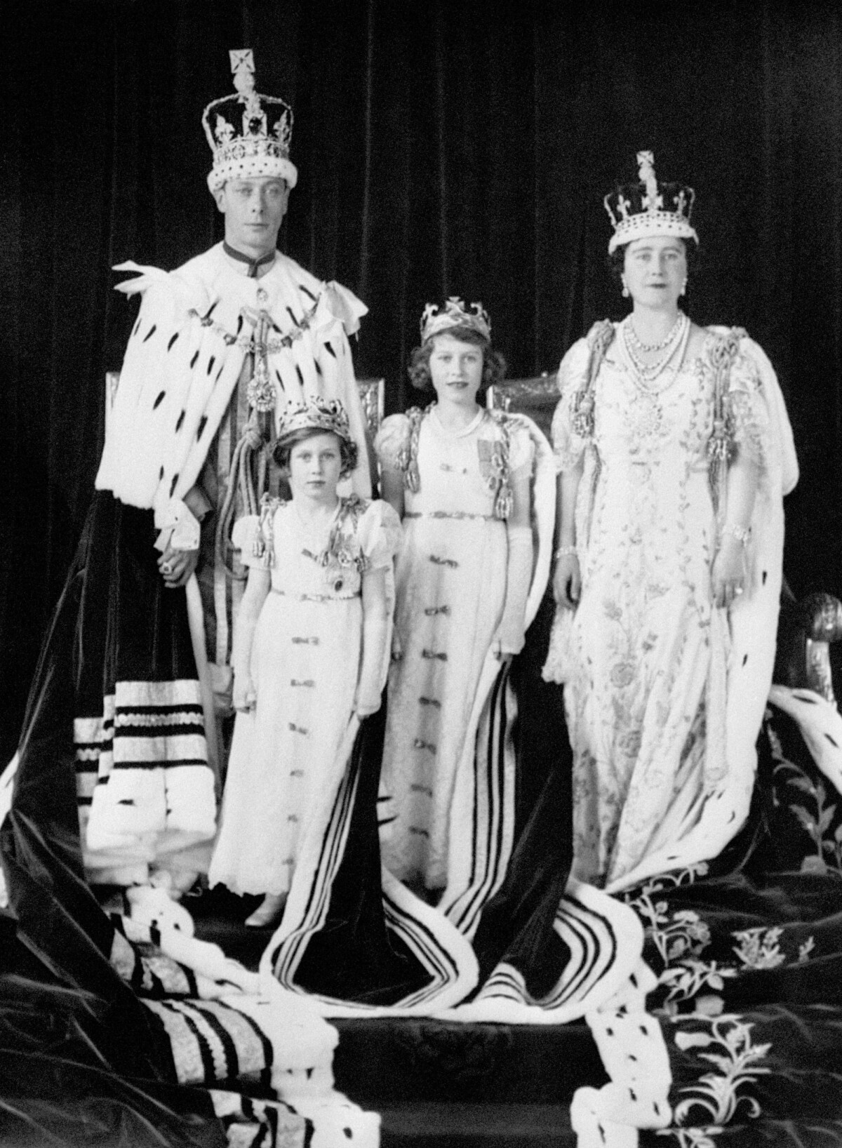 Photo : Archives - Le roi George VI et la reine Elizabeth lors de leur ...
