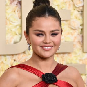 ... puisqu'elle a refusé que son homme prenne un selfie avec Selena Gomez !
Selena Gomez - Photocall de la 81ème cérémonie des Golden Globes au Beverly Hilton à Los Angeles le 7 janvier 2024. @ OConnor-Arroyo / AFF-USA.com