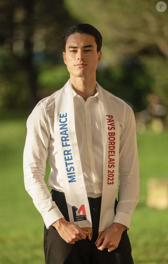 Kévin Mauze représente le Pays Bordelais au concours Mister France 2024.