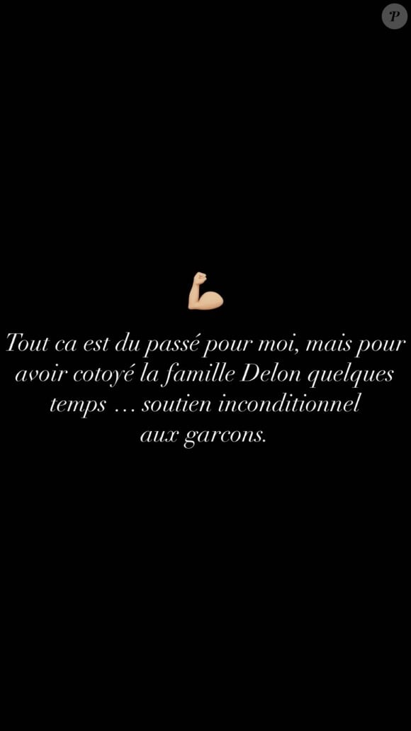 Capucine Anav, ex-petite-amie d'Alain-Fabien Delon, s'est exprimée sur Instagram sur l'affaire qui déchire la famille de l'acteur Alain Delon