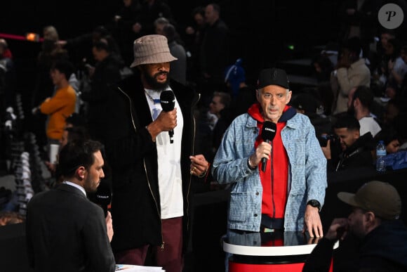 Joakim Noah et George Eddy - Célébrités assistent au match de basket de NBA entre les Cavs de Cleveland contre les Brooklyn Nets (111-102) à l'Accor Arena à Paris le 11 janvier 2024.