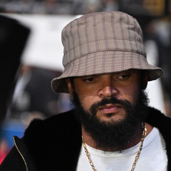 Joakim Noah - Célébrités assistent au match de basket de NBA entre les Cavs de Cleveland contre les Brooklyn Nets (111-102) à l'Accor Arena à Paris le 11 janvier 2024.