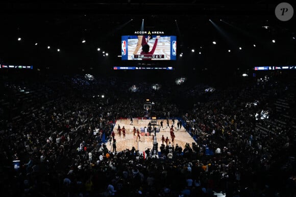 Match de basket de NBA entre les Cavs de Cleveland contre les Brooklyn Nets (111-102) à l'Accor Arena à Paris le 11 janvier 2024.