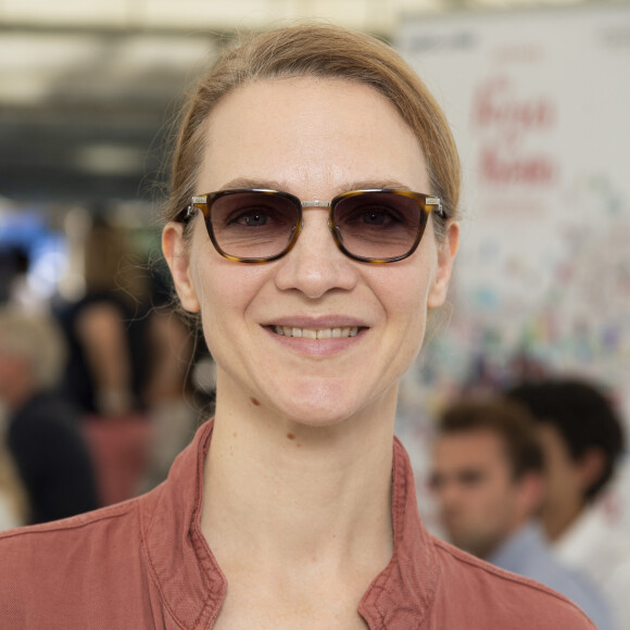 Exclusif - Odile Vuillemin - Festival des Livres et des Artistes organisé par l'association "Lecture pour Tous" engagée dans la lutte contre l'illettrisme au Mail Branly à Paris le 2 juillet 2022. © Pierre Perusseau / Jack Tribeca / Bestimage 