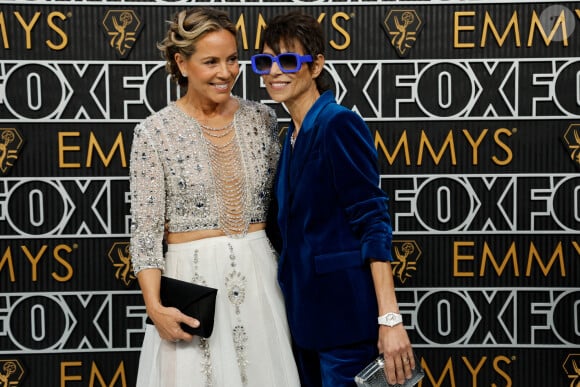 Maria Bello et Dominique Crenn - 75e cérémonie des Emmy Awards au Peacock Theater de Los Angeles. Le 15 janvier 2024. @ Kevork Djansezian-USA Today/SPUS/ABACAPRESS.COM