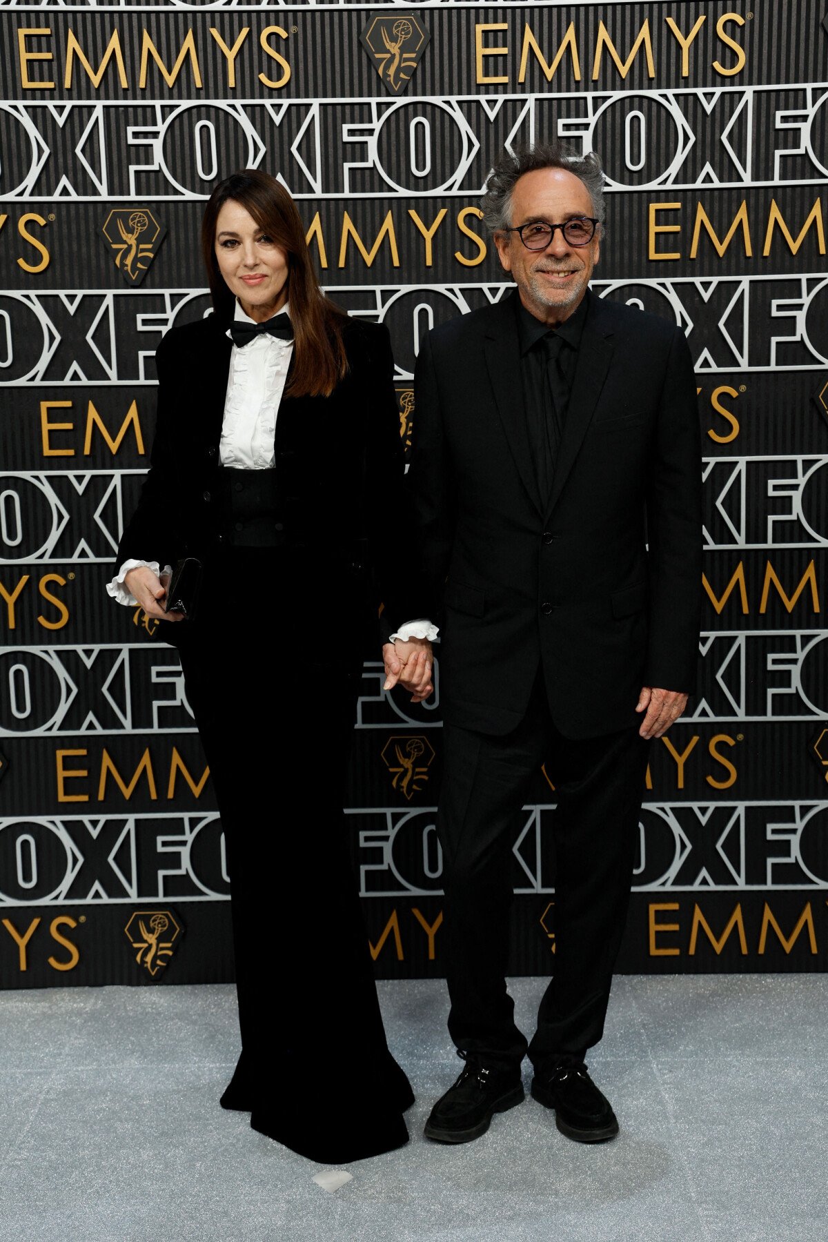 Photo Monica Bellucci et Tim Burton 75e cérémonie des Emmy Awards