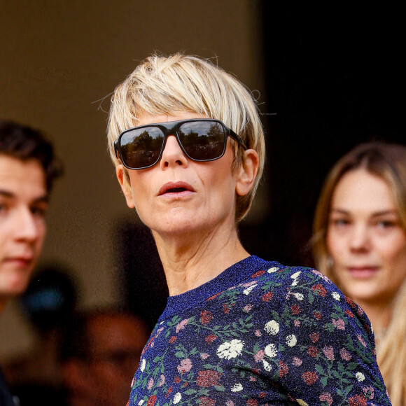  "Comme beaucoup de femmes, j'ai été victime d'abus sexuels, à 8 ans, perpétrés par l'un de mes baby-sitters"
Marina Foïs - Arrivées au défilé Paco Rabanne prêt à porter femme Printemps/Été 2024 lors de la Fashion Week de Paris (PFW), au Palais de Tokyo, à Paris, France, le 28 septembre 2023. © Christophe Clovis/Bestimage 