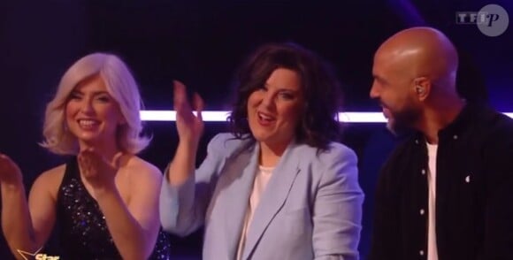 La répétitrice est apparue en blonde
Lucie Bernardoni et Marlène Schaff échangent de couleur de cheveux - prime de la "Star Academy 2023" du 20 janvier 2024, sur TF1