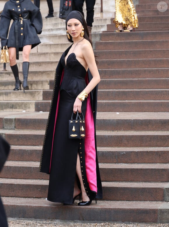 Soo Joo Park - Arrivées au défilé Schiaparelli Haute Couture Printemps/Été 2024 dans le cadre de la Fashion Week de Paris le 22 janvier 2024. © Denis Guignebourg / Bestimage