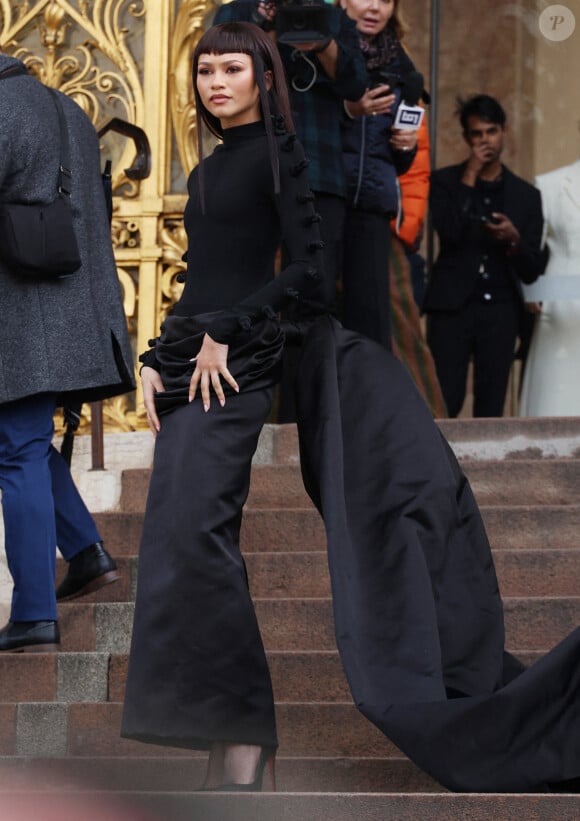 Zendaya - Arrivées au défilé Schiaparelli Haute Couture Printemps/Été 2024 dans le cadre de la Fashion Week de Paris le 22 janvier 2024. © Denis Guignebourg/Bestimage
