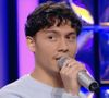 Les téléspectateurs ont récemment pu découvrir le nouveau Maestro, Tony.
Tony, nouveau Maestro de "N'oubliez pas les paroles", émission à succès de Nagui.