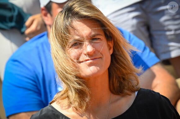 Amélie Mauresmo aux Internationaux de France de tennis de Roland Garros 2023 à Paris, France, le 8 juin 2023. © Chryslene Caillaud/Panoramic/Bestimage 