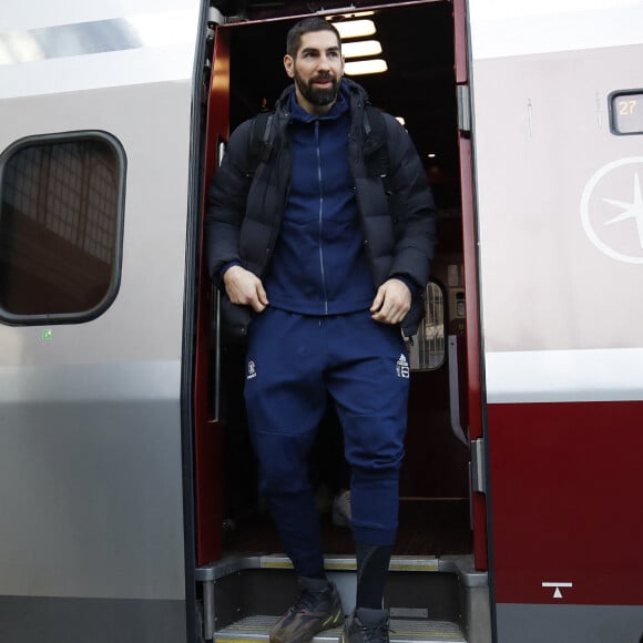 Nikola Karabatic - Retour de l'équipe de France de handball au lendemain de sa victoire en finale du Championnat d'Europe EHF Handball de l'EURO 2024 à la Gare du Nord de Paris, France, le 29 janvier 2024. © Michael Baucher /Panoramic/Bestimage