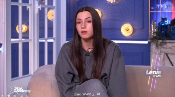 Lénie dans la quotidienne de la "Star Academy" diffusée sur TF1.