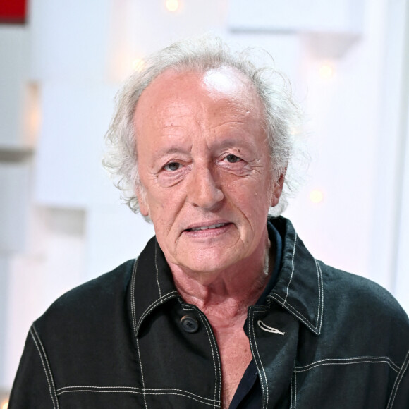 Exclusif - Didier Barbelivien - Enregistrement de l'émission "Vivement dimanche" au studio Gabriel, présentée par M.Drucker, diffusée sur France 3 le 23 octobre 2022. © Guillaume Gaffiot / Bestimage 