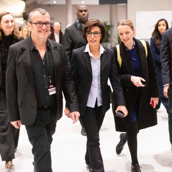 Partout où elle passe, Rachida Dati fait parler d'elle
Exclusif - Rachida Dati à son arrivée avec son équipe aux 39e Victoires de la musique à la Seine Musicale (Boulogne-Billancourt). © Cyril Moreau/Bestimage