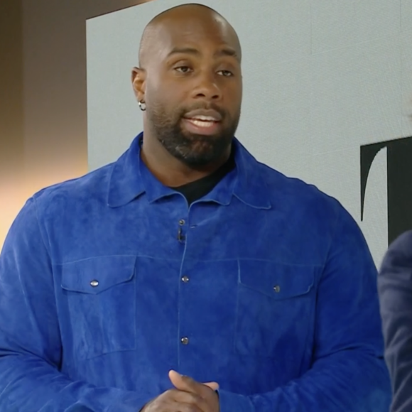 Laurent Delahousse a finalement reçu Teddy Riner dans "20h30 le dimanche", sur France 2, après qu'il ne se soit pas présenté la semaine passée.