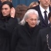 Hommage national à Robert Badinter : son épouse Elisabeth grave et sombre face au cercueil, avec ses enfants et petits-enfants