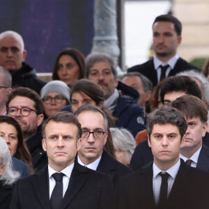 Judith Badinter, Elisabeth Badinter, Emmanuel Macron, président de la République Française, Gabriel Attal (Premier ministre), Gérard Larcher (Président du Sénat), Yaël Braun-Pivet (Présidente de l'Assemblée nationale) - Hommage national à Robert Badinter devant le ministère de la Justice sur la place Vendôme à Paris le 14 février 2024. L'ancien garde des Sceaux, artisan de l'abolition de la peine de mort, est décédé vendredi dernier à l'âge de 95 ans. © Dominique Jacovides/Bestimage