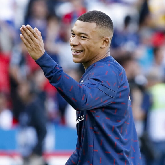 Info du 15 février 2024 - Kylian Mbappé a annoncé au PSG son départ cet été - Info - Kylian Mbappé nommé capitaine de l'équipe de France par Didier Deschamps - Kylian Mbappe (PSG) - Football : Match Ligue 1 Uber Eats PSG Vs Metz (5-0) au parc des princes à Paris le 21 mai 2022. © Michael Baucher/Panoramic/Bestimage