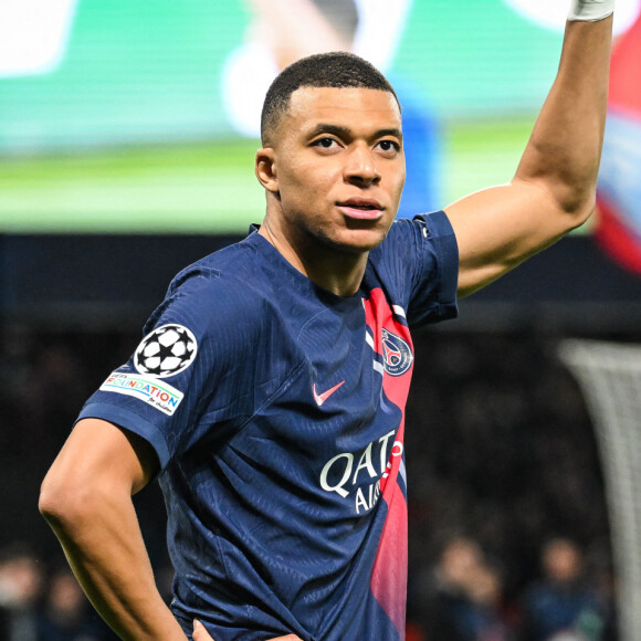 En effet, l'association "Un sourire pour Camille", qu'il soutient, a déposé plainte.
Kylian Mbappé annonce son départ du PSG, match contre la Real Sociedad au Parc des Princes, le 14 février 2024. (Credit Image: © Matthieu Mirville/ZUMA Press Wire)