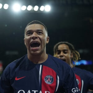 Info du 15 février 2024 - Kylian Mbappé a annoncé au PSG son départ cet été - Kylian Mbappé lors du match aller des huitièmes de finale de la Ligue des champions entre le Paris Saint-Germain (PSG) et la Real Sociedad (2-0) au Parc des Princes à Paris, France, le 15 février 2024.