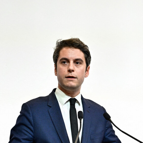 Gabriel Attal a-t-il un lien quelconque avec Yvan Attal ? La réponse est non.
Gabriel Attal, premier ministre, lors de la remise du prix Ilan Halimi, à Matignon, Paris le 14 février 2024. © Eric Tschaen/Pool/Bestimage