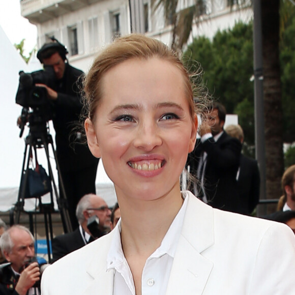 Isild Le Besco - Montée des marches du film "Jimmy's Hall" lors du 67 ème Festival du film de Cannes – Cannes le 22 mai 2014. 