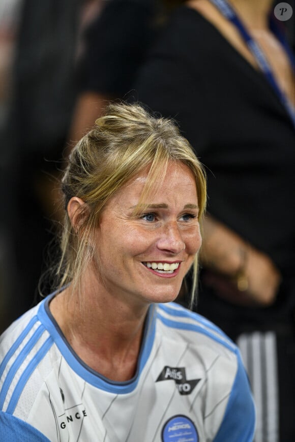 Un match pourtant très important.
Amandine Henry lors du match de football caritatif "Le match des héros UNICEF" entre l'OL Légendes et la team Unicef en faveur de l'association Aide Médicale & Caritative France-Ukraine (AMC France-Ukraine) au Groupama Stadium à Lyon, France, le 10 mai 2022. Victoire de Lyon 1 à 0, but de Sonny Anderson. La somme de 482 490€ a été récoltée pour les enfants d'Ukraine. © Pierre Perusseau/Bestimage 