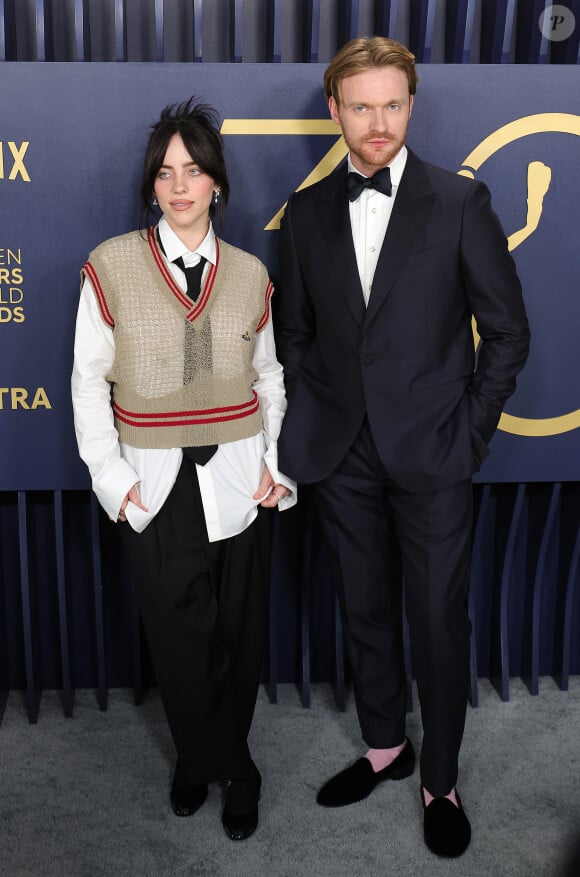 Billie Eilish - Photocall de la 30ème cérémonie Screen Actors Guild Awards à Los Angeles, le 24 février 2024. 