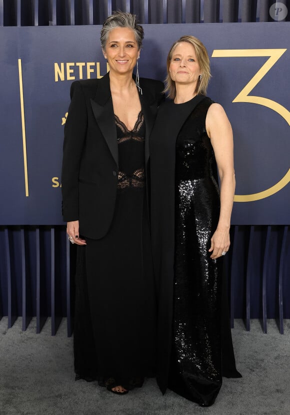 Jodie Foster, Aleaxandra Hedison - Photocall de la 30ème cérémonie Screen Actors Guild Awards à Los Angeles, le 24 février 2024. 