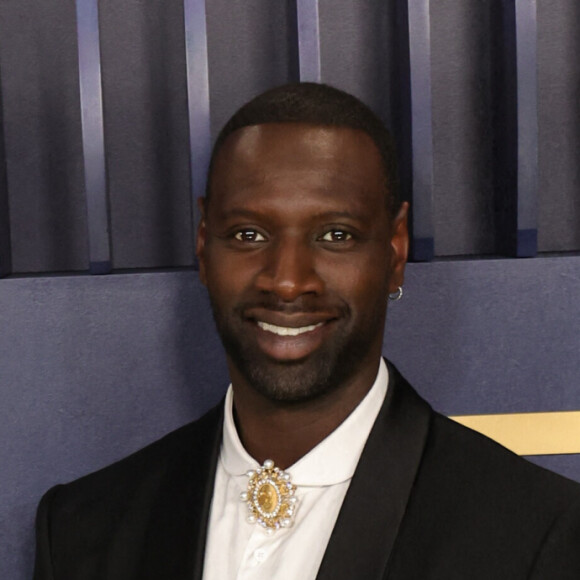 Omar Sy, super stylé en Louis Vuitton, était invité avec sa femme Hélène aux SAG Awards
Omar Sy