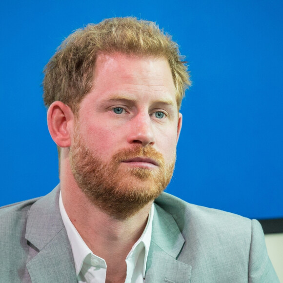 Le prince Harry, duc de Sussex, participe à une conférence de presse annonçant un nouveau partenariat entre Booking.com, SkyScanner, CTrip, TripAdvisor et Visa, à la ADAM Tower à Amsterdam, aux Pays-Bas le 3 septembre 2019.