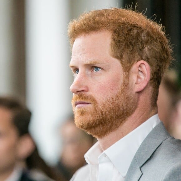 Le prince Harry, duc de Sussex, participe à une conférence de presse annonçant un nouveau partenariat entre Booking.com, SkyScanner, CTrip, TripAdvisor et Visa, à la ADAM Tower à Amsterdam, aux Pays-Bas le 3 septembre 2019.