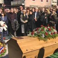 Mort de Jean Ferrat : des obsèques simples mais profondément bouleversantes...
