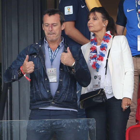 Jean-Luc Reichmann et sa femme Nathalie lors du match des 8ème de finale de l'UEFA Euro 2016 France-Irlande au Stade des Lumières à Lyon, France le 26 juin 2016. © Cyril Moreau/Bestimage